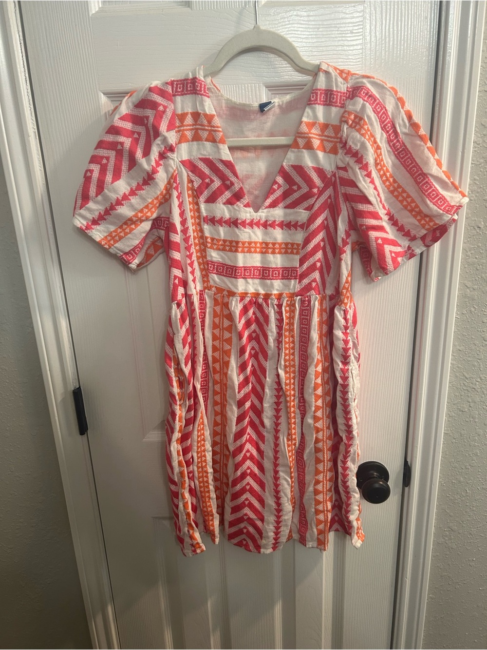 Old Navy Cosmic Rouge V-Neck Mini Swing Dress Size XS Pink Orange White